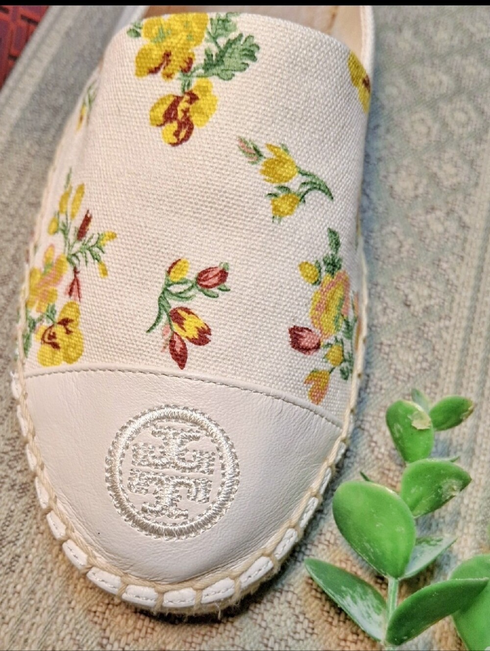 NIB Tory Burch Floral Espadrille Flats #86326 - Picture 2 of 15